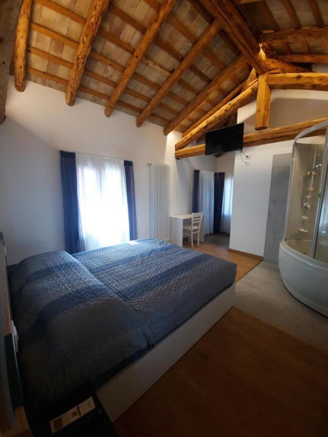 Villasveva Sernaglia della Battaglia Bagian luar foto